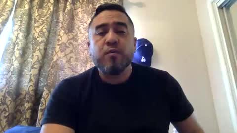 Snapshot of smoothstrik3r chatting on April 2026 07:51:02 PM smoothstrik3r online show from April 2026 07:51:02 PM