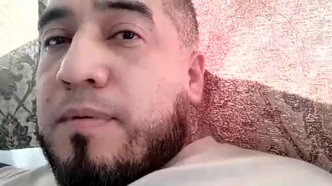 Snapshot of smoothstrik3r chatting on April 2026 11:40:02 PM smoothstrik3r online show from April 2026 11:40:02 PM