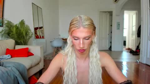   online show from February 2025 05:22:01 PM