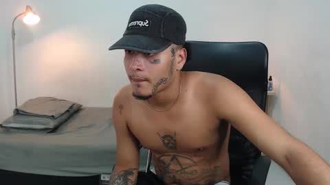 Snapshot of snak_master1 chatting on September 2025 05:56:01 AM snak_master1 online show from September 2025 05:56:01 AM