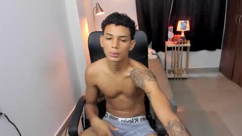 Snapshot of snak_master1 chatting on November 2025 03:12:02 PM snak_master1 online show from November 2025 03:12:02 PM