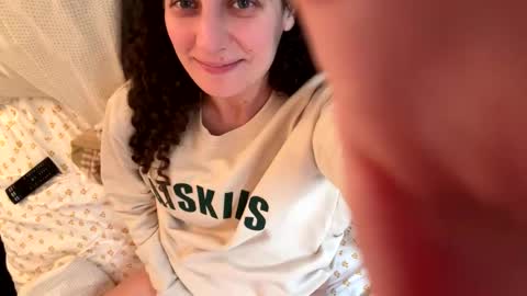 Snapshot of snarley33 chatting on November 2025 07:52:02 PM snarley33 online show from November 2025 07:52:02 PM