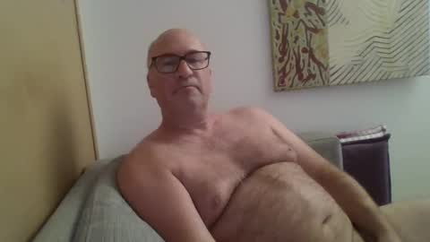 sneakerboy18 online show from December 2024 12:52:01 PM