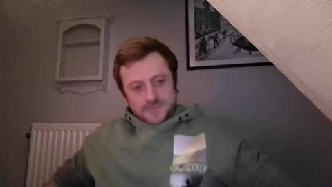 Snapshot of snoecks chatting on April 2026 04:55:01 PM snoecks online show from April 2026 04:55:01 PM