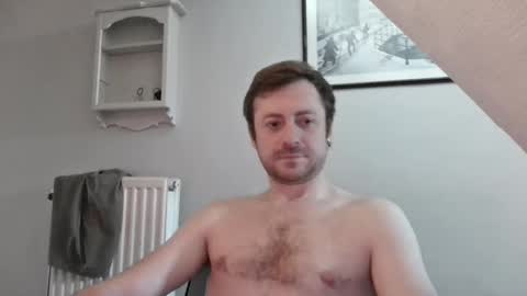 Snapshot of snoecks chatting on April 2026 08:19:02 AM snoecks online show from April 2026 08:19:02 AM