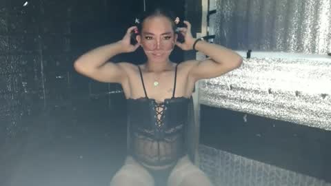 snoky_serna online show from May 2026 06:41:02 AM