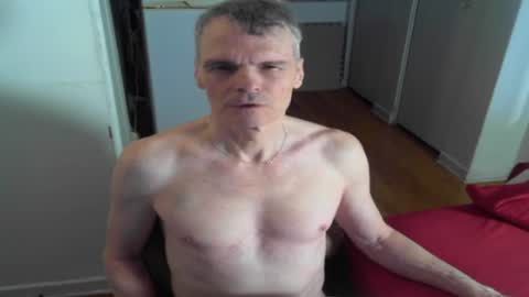 Snapshot of snoro111 chatting on January 2025 08:42:01 PM snoro111 online show from January 2025 08:42:01 PM