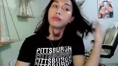 Snapshot of snow_2000 chatting on March 2026 05:23:01 AM snow_2000 online show from March 2026 05:23:01 AM