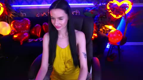 Snapshot of snow_whiteeex chatting on February 2025 02:24:01 PM snow_whiteeex online show from February 2025 02:24:01 PM