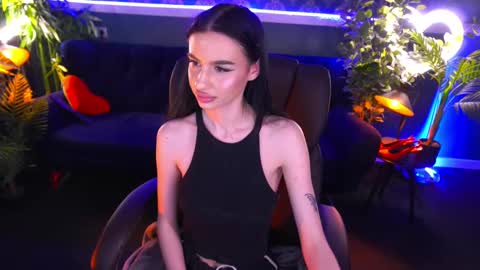 Snapshot of snow_whiteeex chatting on February 2025 11:00:02 PM snow_whiteeex online show from February 2025 11:00:02 PM