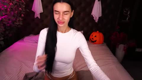 Snapshot of snow_whiteeex chatting on October 2025 06:47:01 AM snow_whiteeex online show from October 2025 06:47:01 AM