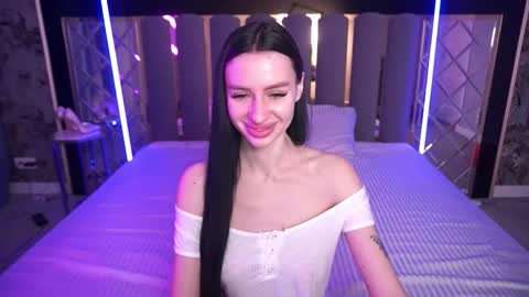 Snapshot of snow_whiteeex chatting on March 2026 06:43:02 AM snow_whiteeex online show from March 2026 06:43:02 AM