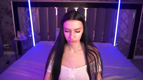 Snapshot of snow_whiteeex chatting on March 2026 06:39:01 AM snow_whiteeex online show from March 2026 06:39:01 AM