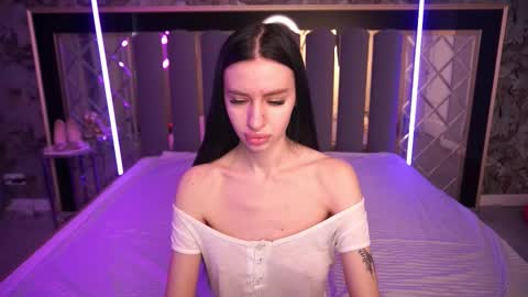 Snapshot of snow_whiteeex chatting on March 2026 06:39:01 AM snow_whiteeex online show from March 2026 06:39:01 AM