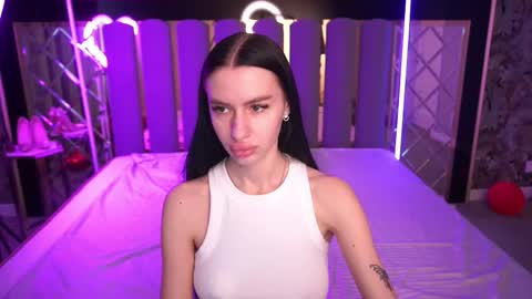 Snapshot of snow_whiteeex chatting on March 2026 05:41:02 AM snow_whiteeex online show from March 2026 05:41:02 AM