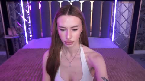 Snapshot of snow_whiteeex chatting on May 2026 05:24:01 AM snow_whiteeex online show from May 2026 05:24:01 AM