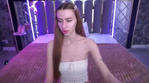 Snapshot of snow_whiteeex chatting on May 2026 05:34:02 AM snow_whiteeex online show from May 2026 05:34:02 AM