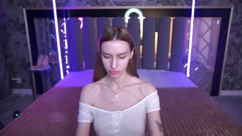 Snapshot of snow_whiteeex chatting on May 2026 05:48:01 AM snow_whiteeex online show from May 2026 05:48:01 AM