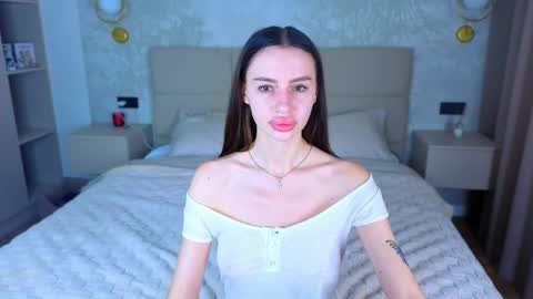 Snapshot of snow_whiteeex chatting on June 2026 04:23:01 AM snow_whiteeex online show from June 2026 04:23:01 AM
