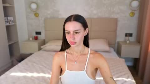 Snapshot of snow_whiteeex chatting on July 2026 02:08:02 PM snow_whiteeex online show from July 2026 02:08:02 PM