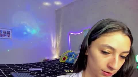 Snapshot of snowbabyxox chatting on November 2025 08:53:01 PM snowbabyxox online show from November 2025 08:53:01 PM