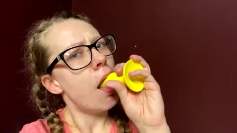 Snapshot of snowbrielle chatting on February 2025 02:56:02 AM snowbrielle online show from February 2025 02:56:02 AM