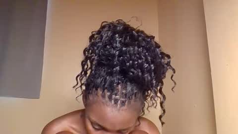 Snowie eyes online show from February 2026 12:59:02 PM