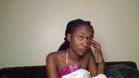 Snapshot of snowie_eyes chatting on March 2026 11:58:02 AM Snowie eyes online show from March 2026 11:58:02 AM