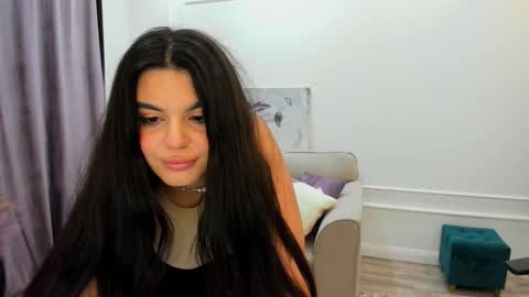 snowingwinter online show from January 2025 01:53:02 AM