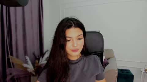 snowingwinter online show from January 2025 01:54:01 AM