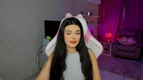 snowingwinter online show from April 2026 11:18:02 AM