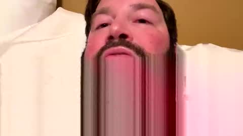 Snapshot of snowman1008 chatting on January 2025 07:04:02 AM snowman1008 online show from January 2025 07:04:02 AM