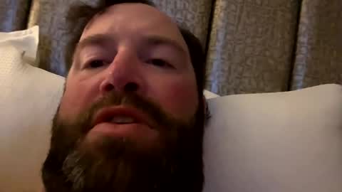 Snapshot of snowman1008 chatting on October 2025 05:32:01 AM snowman1008 online show from October 2025 05:32:01 AM