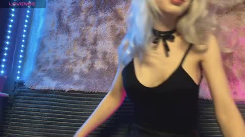 Snapshot of snowy_alice chatting on April 2026 04:55:02 PM snowy_alice online show from April 2026 04:55:02 PM