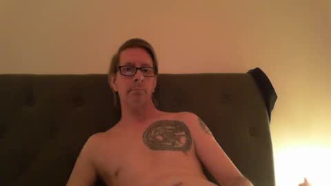 snub71 online show from February 2025 03:17:02 PM