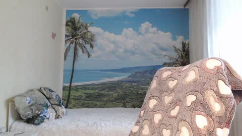 Snapshot of soaring_love chatting on January 2025 10:37:02 AM Masha online show from January 2025 10:37:02 AM