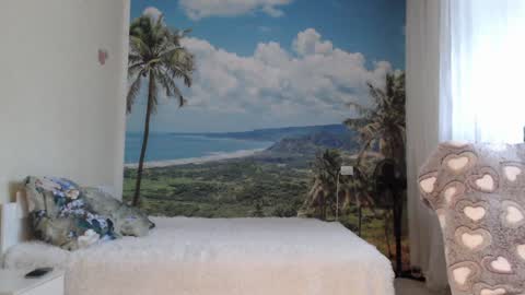 Snapshot of soaring_love chatting on January 2025 10:40:01 AM Masha online show from January 2025 10:40:01 AM