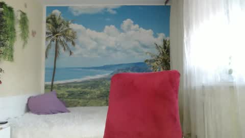 Snapshot of soaring_love chatting on November 2025 04:55:02 AM Masha online show from November 2025 04:55:02 AM