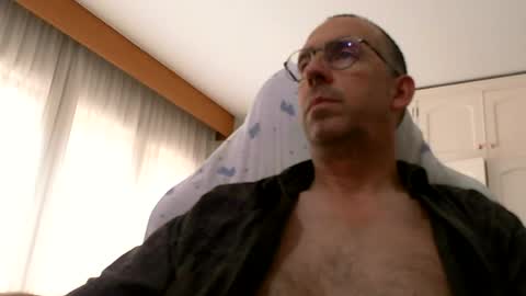 Snapshot of soclangeldelaguarda chatting on July 2026 10:54:02 AM Angel de la Guarda online show from July 2026 10:54:02 AM