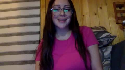 Snapshot of sofffibby chatting on November 2025 05:54:01 AM Sofffi online show from November 2025 05:54:01 AM