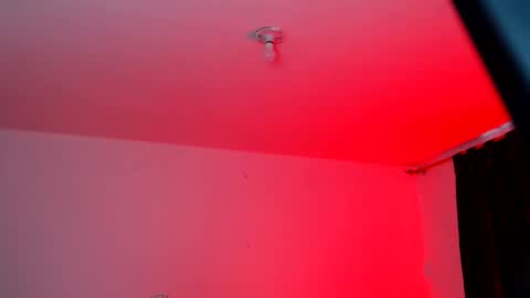 sofia online show from November 2025 03:22:01 PM