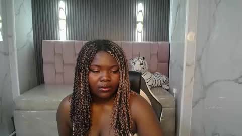 soffia_b online show from October 2025 03:17:01 AM