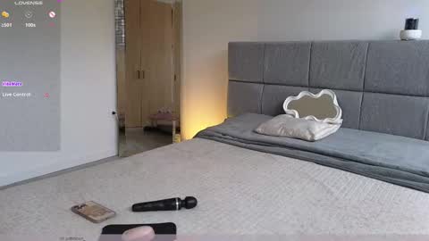 IG Soffimoon   I THANK YOU FOR LEAVING YOUR FOLLOW online show from February 2026 08:25:02 PM