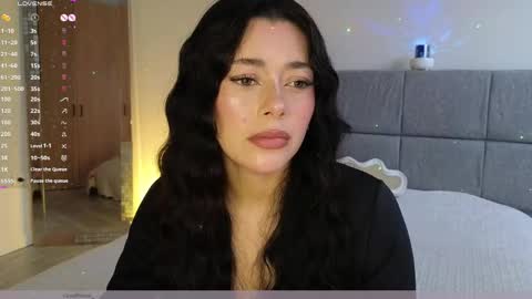 Snapshot of soffimoon_ chatting on April 2026 09:09:02 PM IG Soffimoon I THANK YOU FOR LEAVING YOUR FOLLOW online show from April 2026 09:09:02 PM