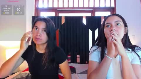 soffy and mia online show from October 2025 12:30:01 PM