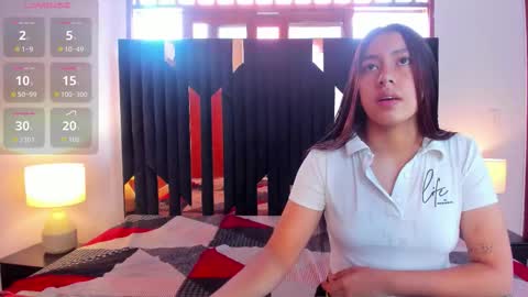 soffy and mia online show from November 2025 12:04:01 PM