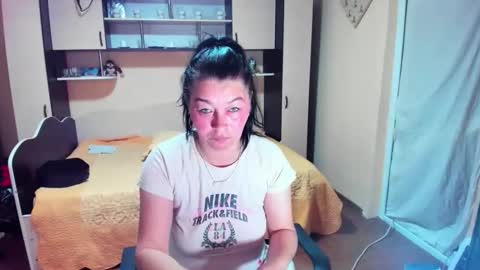 Soffy online show from May 2026 05:13:01 AM