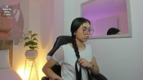 Snapshot of sofi_alix chatting on June 2026 06:57:02 PM S O F I online show from June 2026 06:57:02 PM