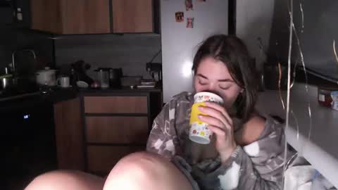 Sofi online show from November 2025 10:24:01 PM