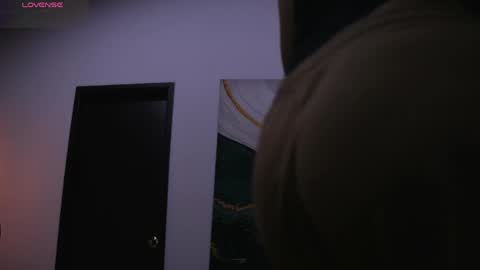 Snapshot of sofi_moreno chatting on April 2026 11:16:01 AM Sofi online show from April 2026 11:16:01 AM